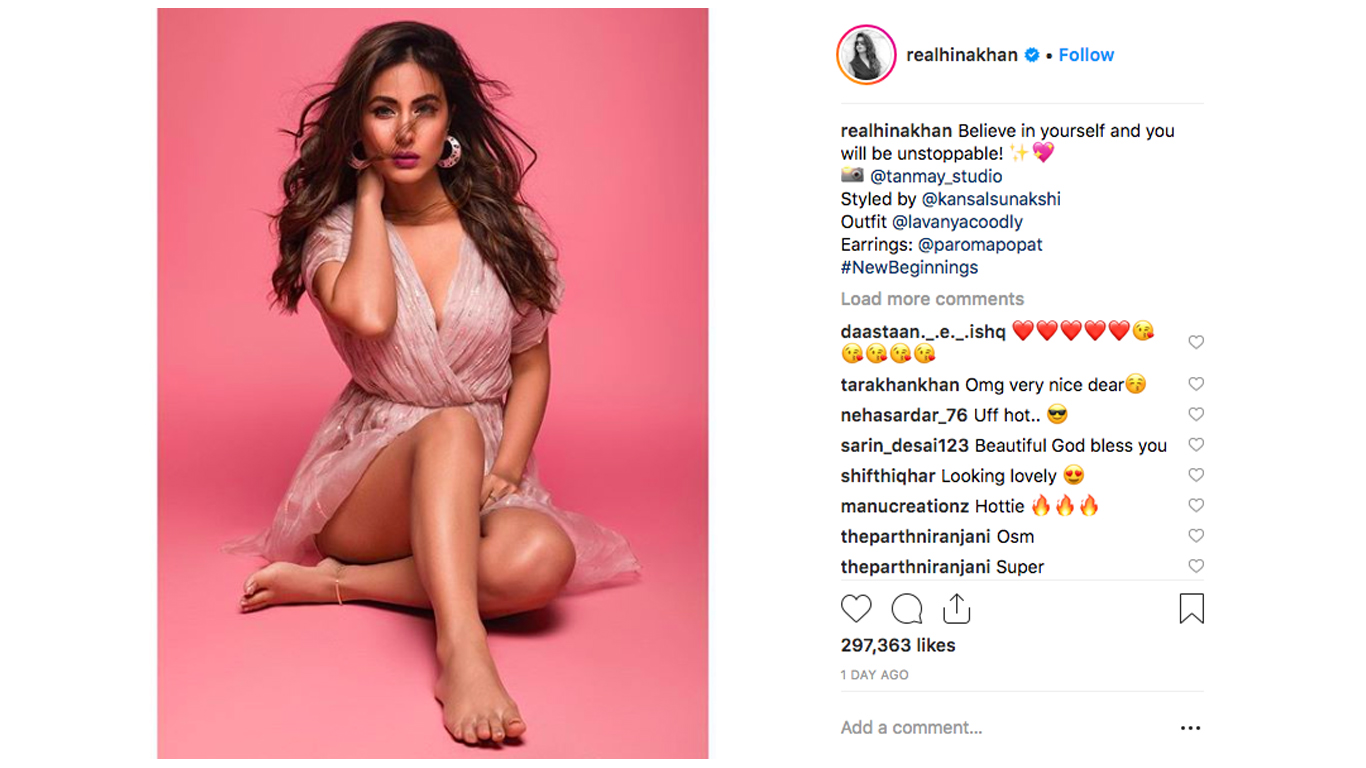 Hina Khan on the Mumbai Big Screen